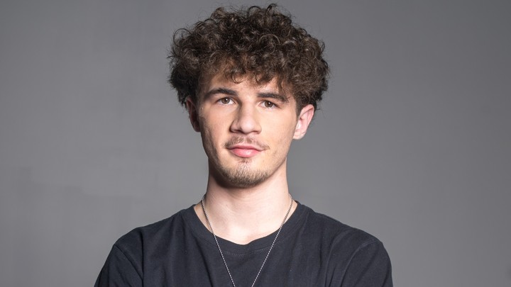 Mama, ožeň ma - Dominik